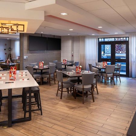Hilton Garden Inn Los Angeles / Hollywood Екстер'єр фото