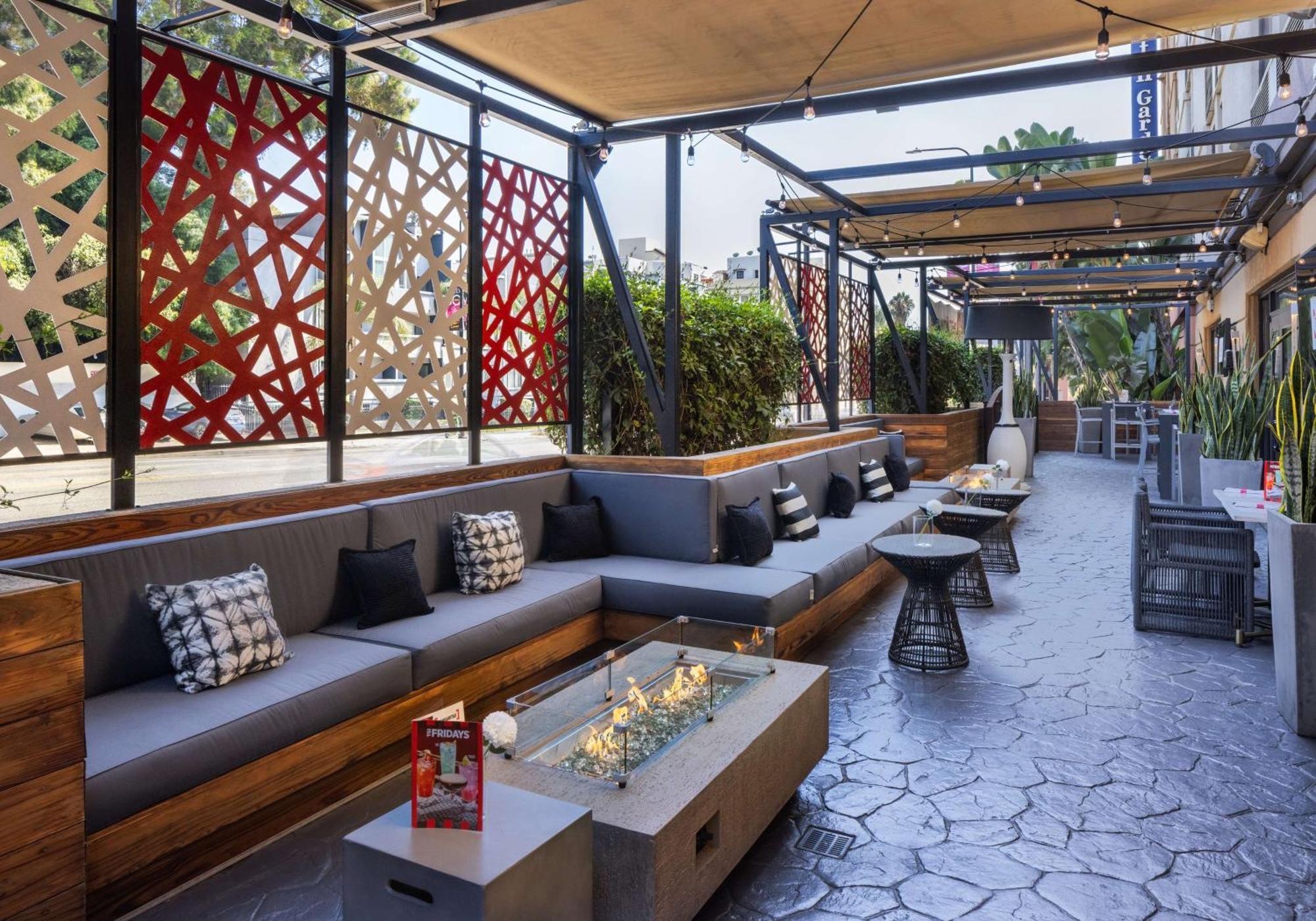 Hilton Garden Inn Los Angeles / Hollywood Екстер'єр фото