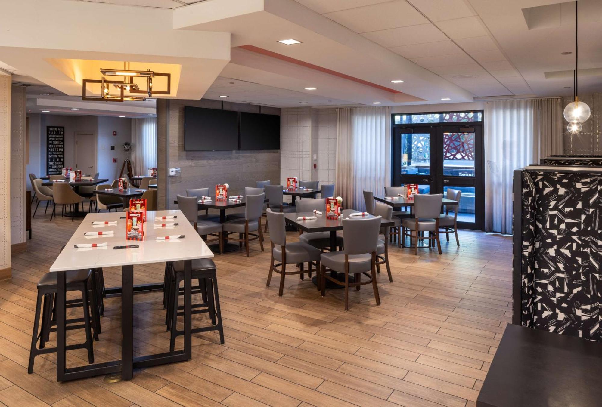 Hilton Garden Inn Los Angeles / Hollywood Екстер'єр фото