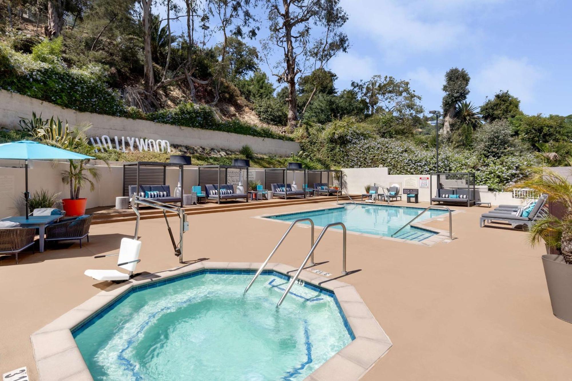 Hilton Garden Inn Los Angeles / Hollywood Екстер'єр фото