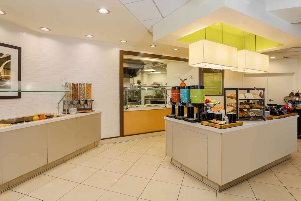 Hilton Garden Inn Los Angeles / Hollywood Ресторан фото