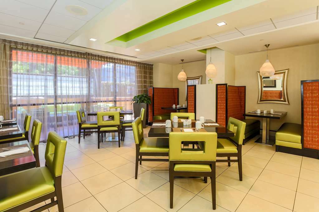 Hilton Garden Inn Los Angeles / Hollywood Ресторан фото